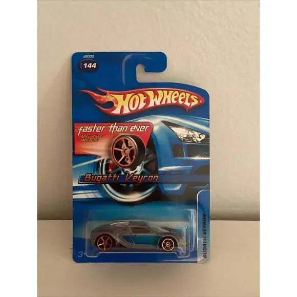 Hot Wheels 2006 "Faster Than Ever" Bugatti Veyron #144 - Picture 1 of 2